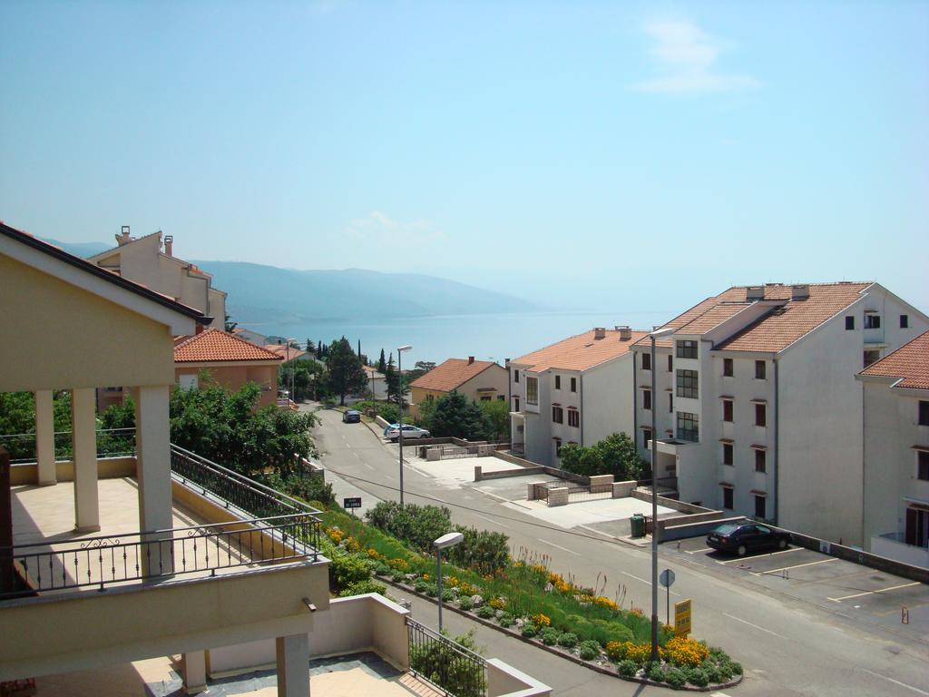 Apartments Klara Novi Vinodolski Ngoại thất bức ảnh
