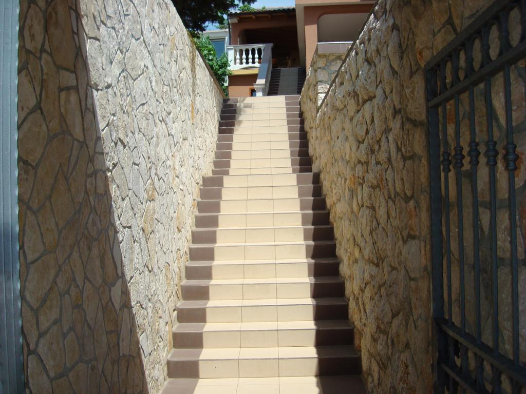 Apartments Klara Novi Vinodolski Ngoại thất bức ảnh